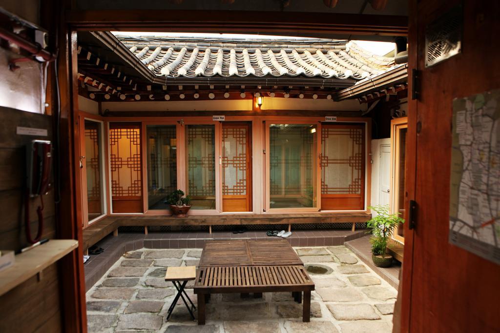 Doo Hanok Guesthouse Seoul Exterior photo