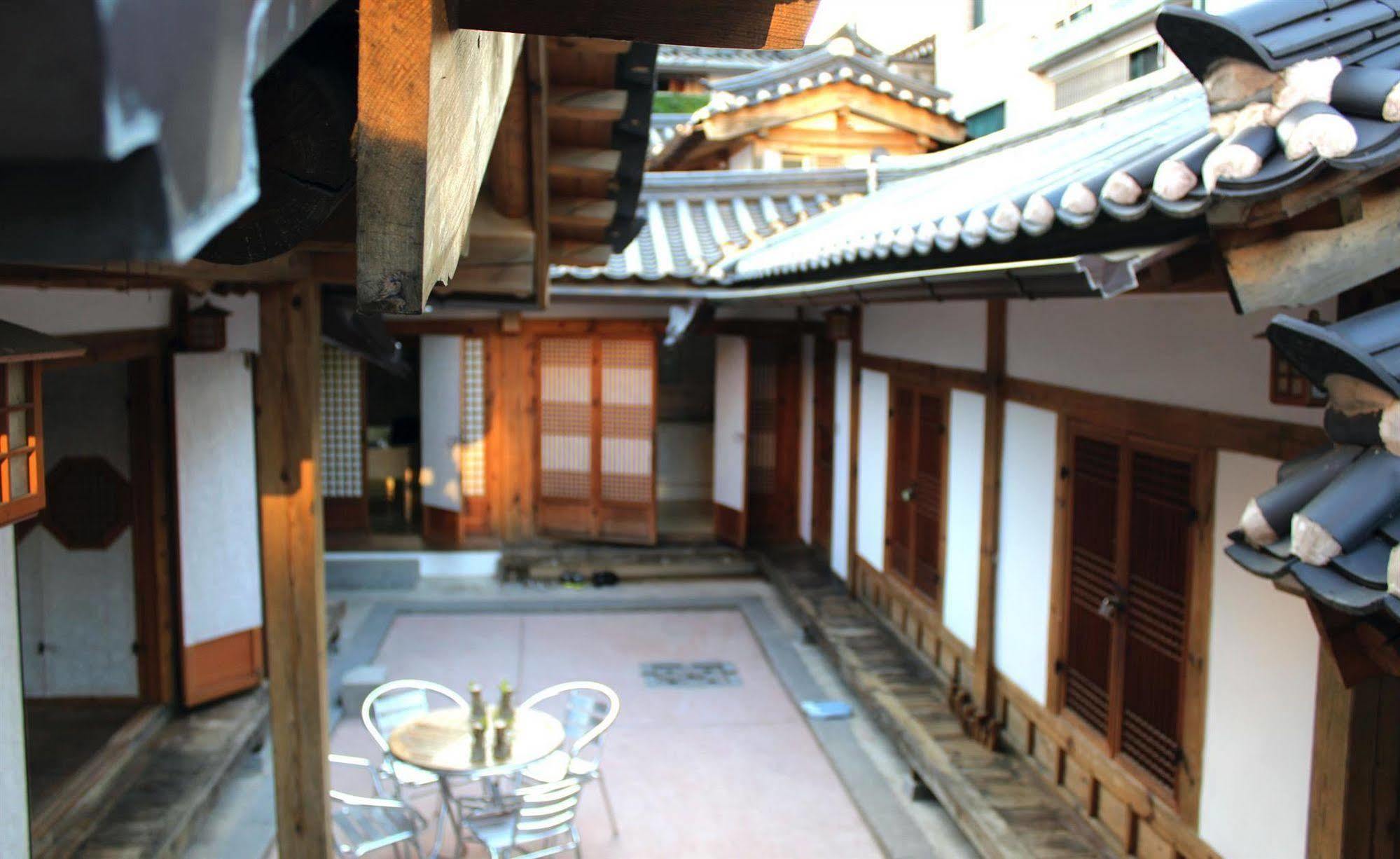 Doo Hanok Guesthouse Seoul Exterior photo
